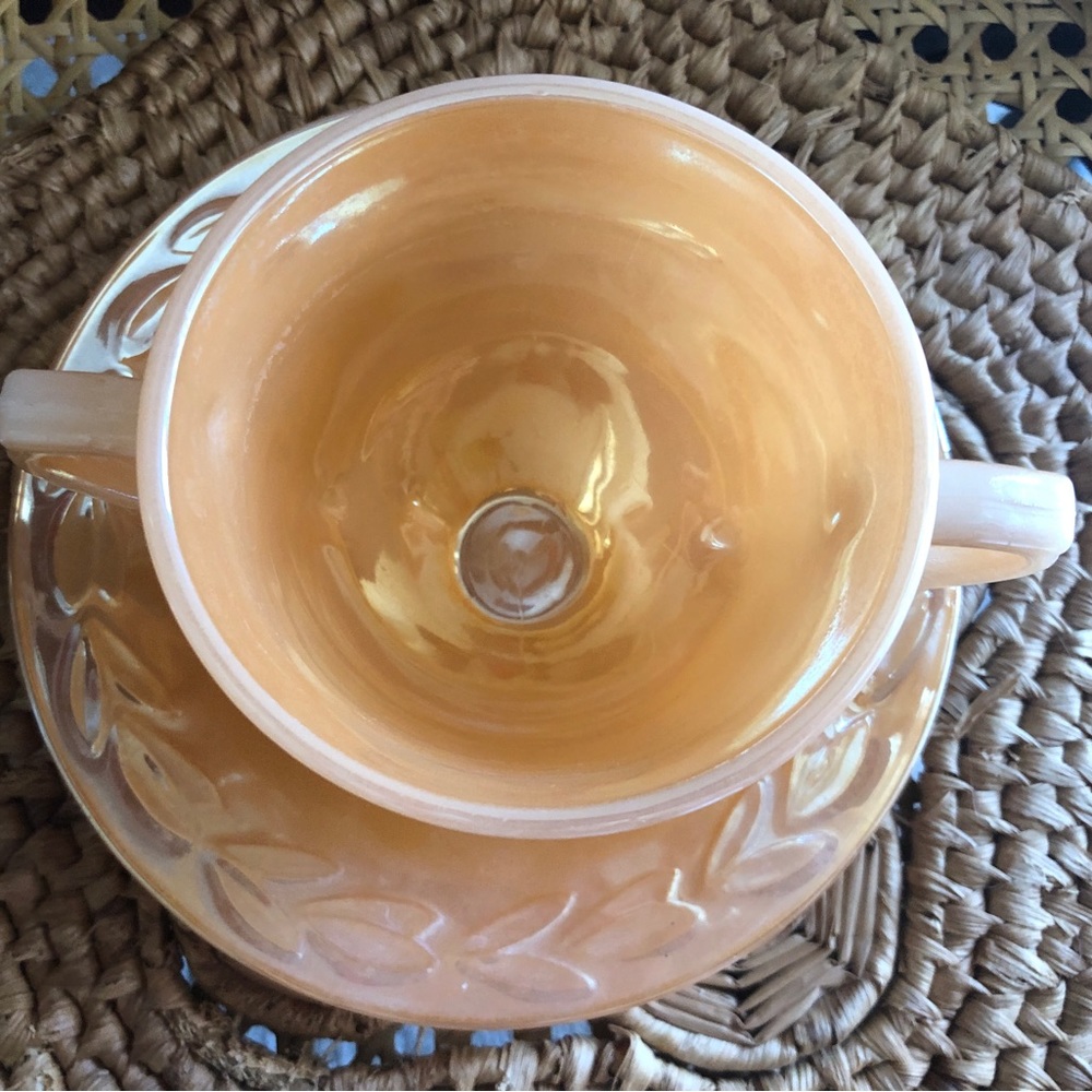 Fire King Peach Lustre 3 Piece Set Tea Cup & Saucer with Sugar Bowl - Picture 7 of 12